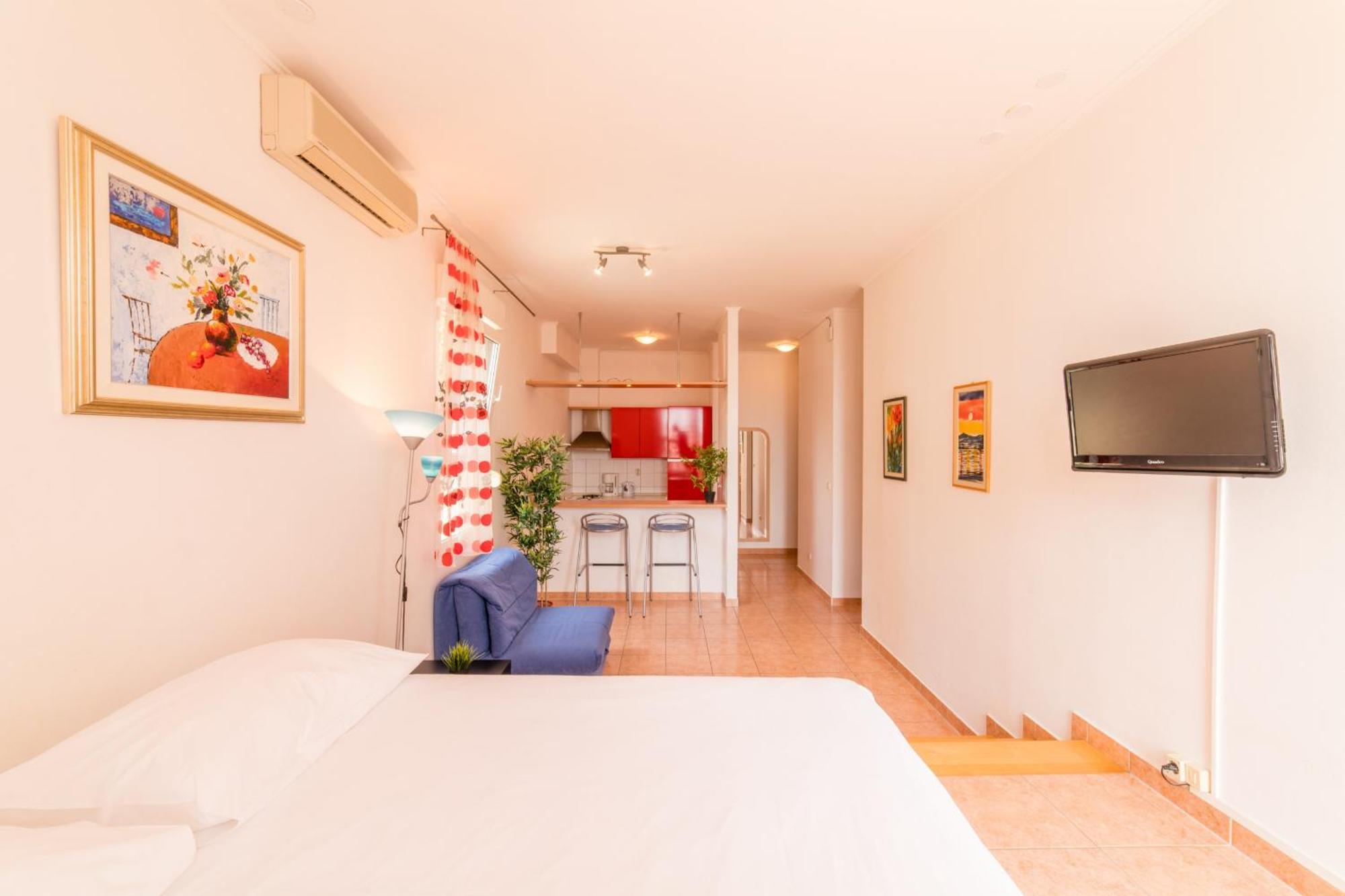 Apartments M สปลิท ภายนอก รูปภาพ